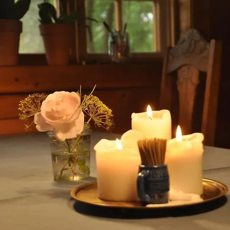 Log-house Wildernest Feriehus *