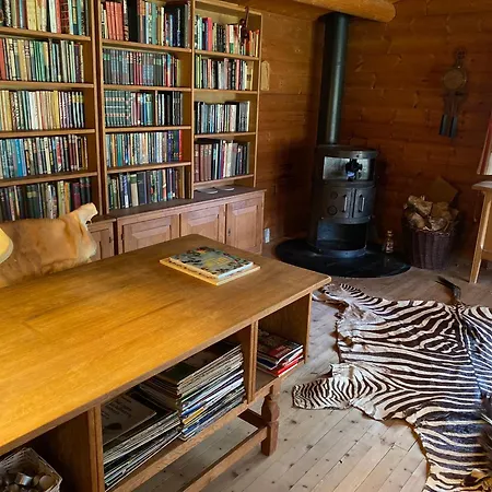 Feriehus Log-house Wildernest *